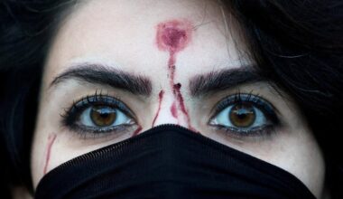 Live - Protest deaths top 36,500 as US fleet nears and Khamenei goes underground