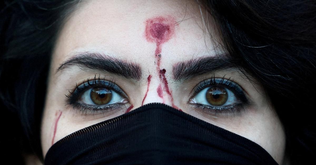 Live - Protest deaths top 36,500 as US fleet nears and Khamenei goes underground