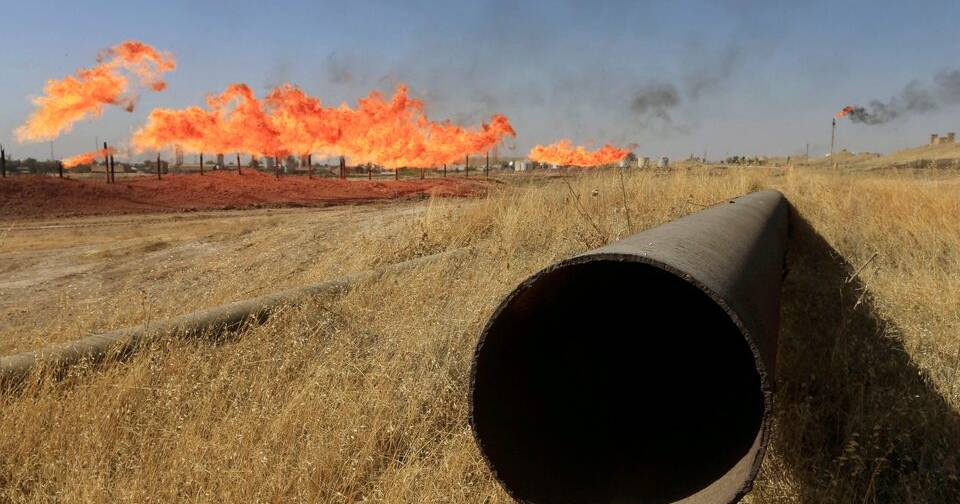 US warned Iraq of oil sanctions, freezing ties over Iran ties - Reuters