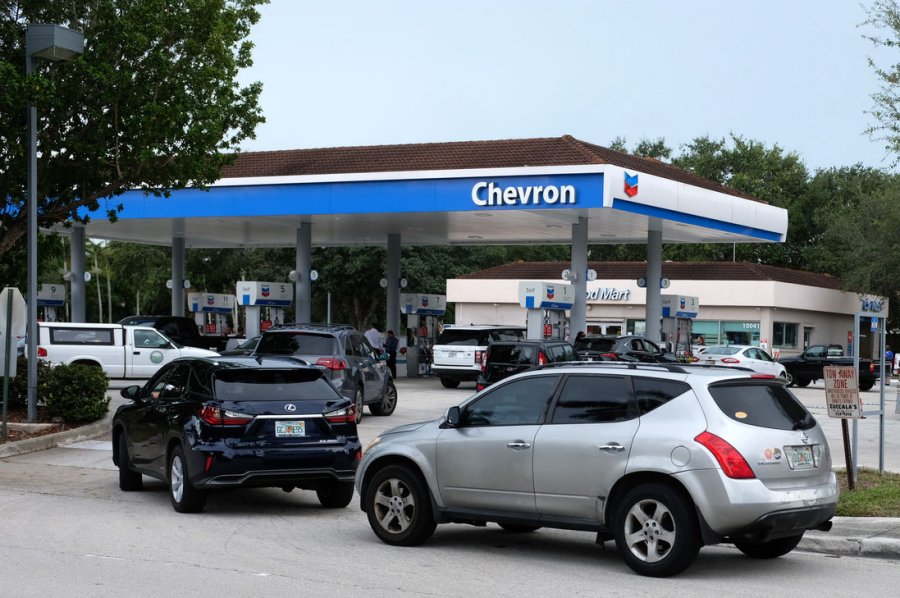 Venezuela receives first revenues from oil sales to United States