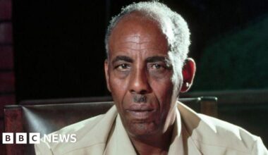 Kenyan pilot tells BBC of his secret mission to fly his body from Nigeria