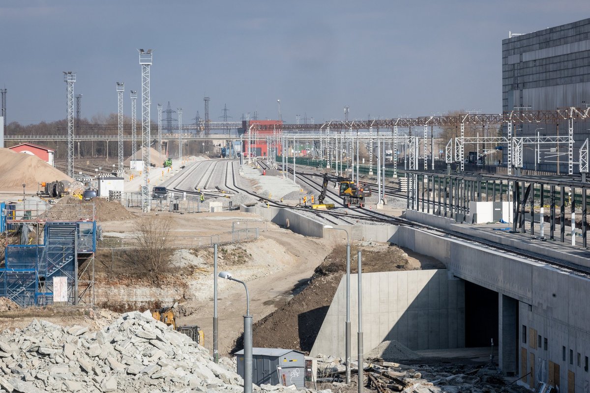 „Kuidas saakski minna sujuvalt, kui raha pole?“ Läti projektijuht tunnistab esimest korda, et Rail Baltica valmimine hilineb
