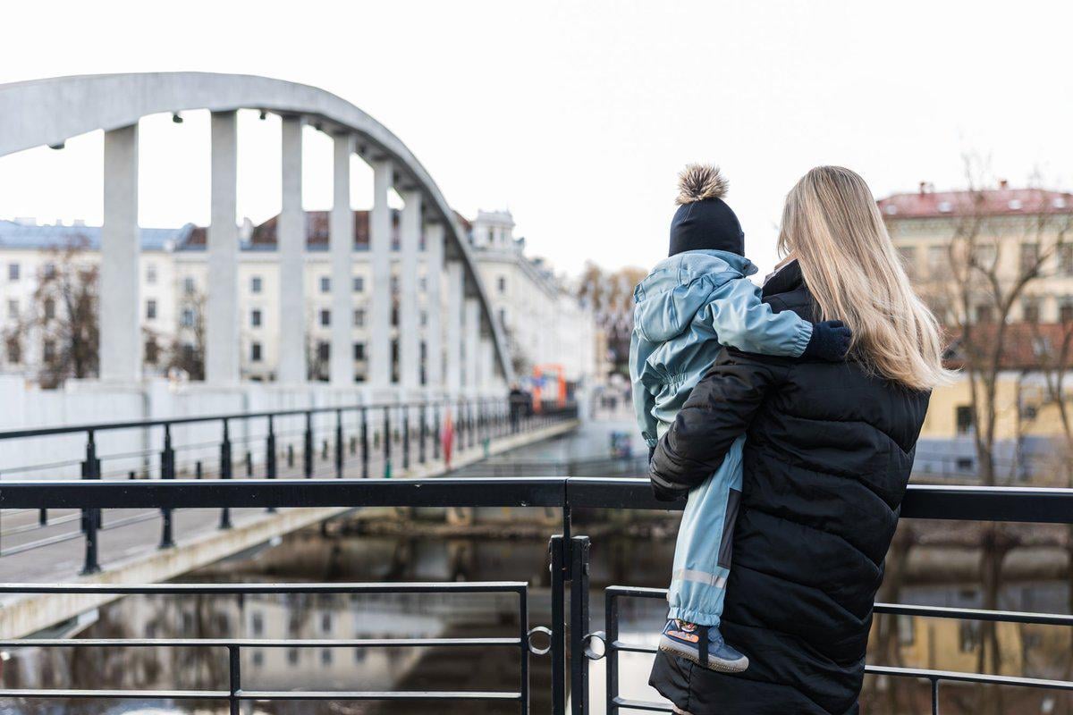 Andmed näitavad: Eesti perepoliitikat kujundatakse vanemate inimeste, mitte sünnitusealiste naiste soovide järgi