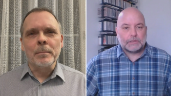 Komentátor Miroslav Korecký a politolog Lukáš Jelínek ve vysílání CNN Prima NEWS