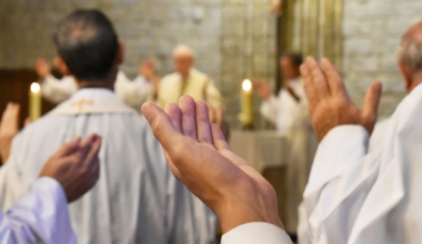 Austria Opens a New Path to the Priesthood for Midlife Professionals - ZENIT