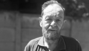 Elhunyt Hadzsy János