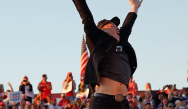 Elon Musk’s Family: All 14 Children & Their 4 Mothers as of 2026 | Arcadia Musk, Ashley St Clair, Baby, Billionaires, Birth, Comet Azure Musk, Damian Musk, EG, Elon Musk, evergreen, Exa Dark Sideræl Musk, Griffin Musk, Grimes, Justine Wilson, Kai Musk, Longform, Nevada Alexander Musk, Nevada Musk, Romulus Musk, Saxon Musk, Seldon Lycurgus Musk, Shivon Zilis, Strider Sekhar Musk, Tech, Techno Mechanicus Musk, Vivian Jenna Wilson, X AE A-XII Musk | Celebrity News and Gossip | Entertainment, Photos and Videos | Just Jared