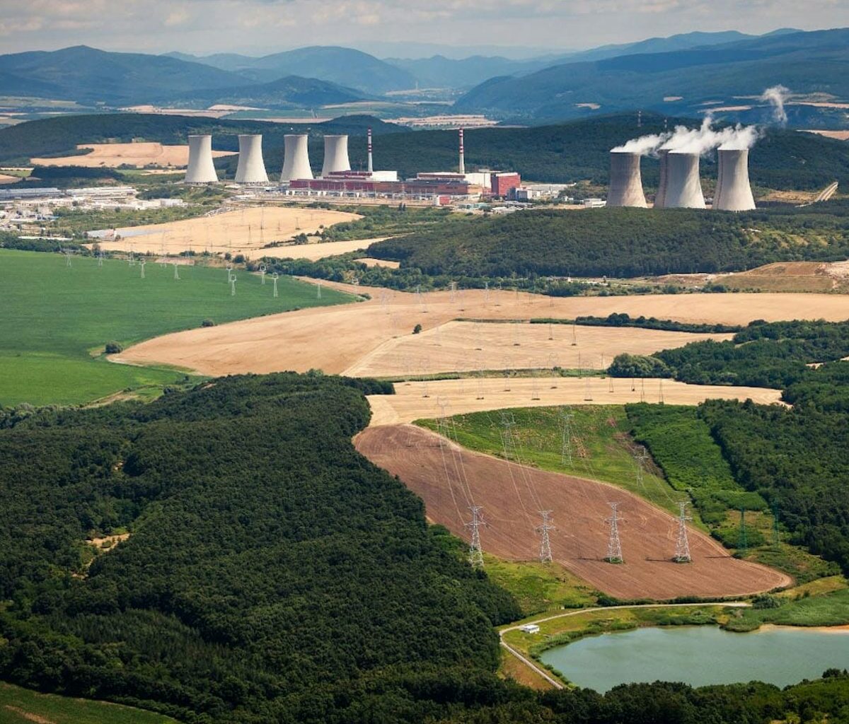 Slovakia Ready To Roll Out SMRs In Next 10-15 Years, Concludes US-Backed Study