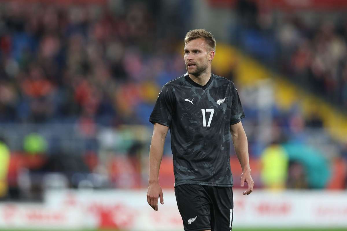 Orlando Pirates confirm signing of New Zealand international Andre De Jong