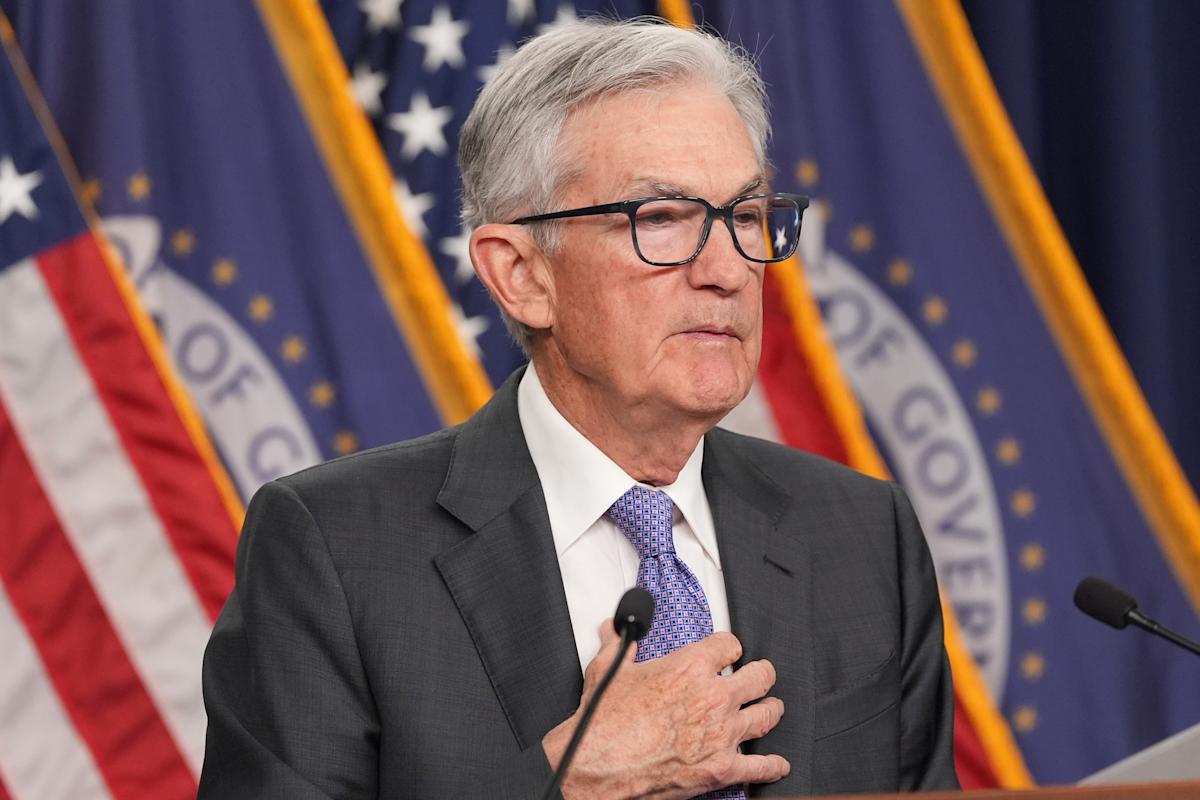 Budget office expects Federal Reserve to cut rates in 2026