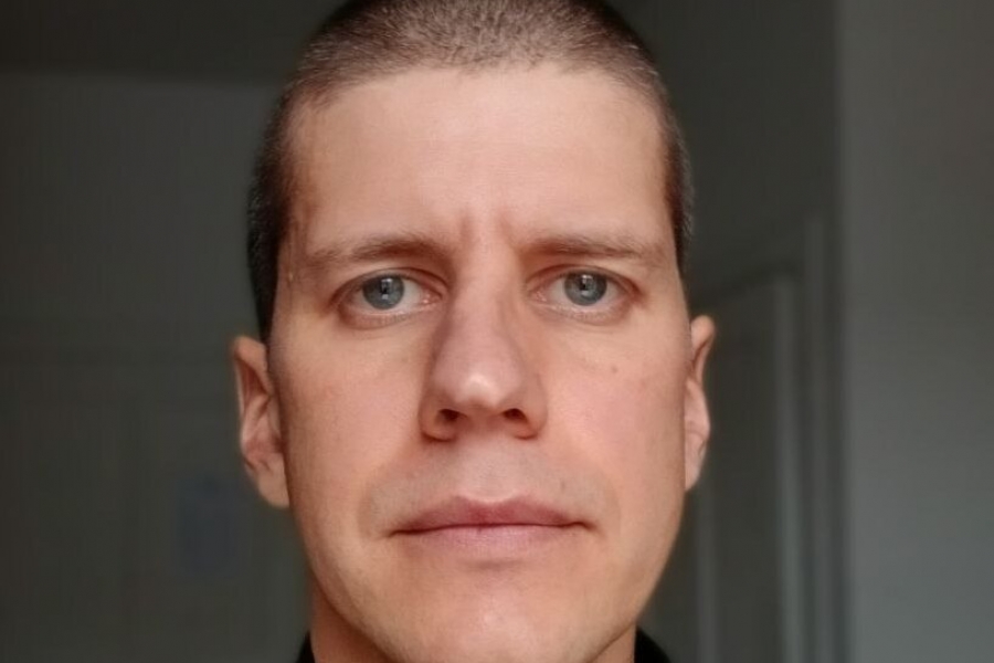 Top translator went to Belarus to renew his passport — and was arrested for donations. "The KGB looked at the sum and decided that no one in their right mind could spend so much of their own money"