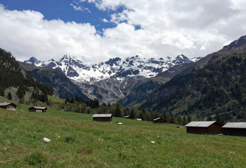 Freepik__the-style-is-candid-ima 58 - travel and tour world Switzerland Unites With Thailand, Italy, Namibia, UAE, Finland, Turkey And More,
UK Issues Urgent Travel Alert,