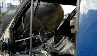 Weiterer Kältebus in Berlin angezündet - Tatverdächtiger gefasst