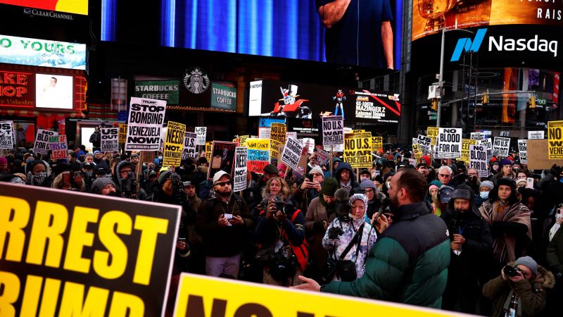 America’s strongman places a huge Venezuela wager but evokes nightmares of regime change disasters