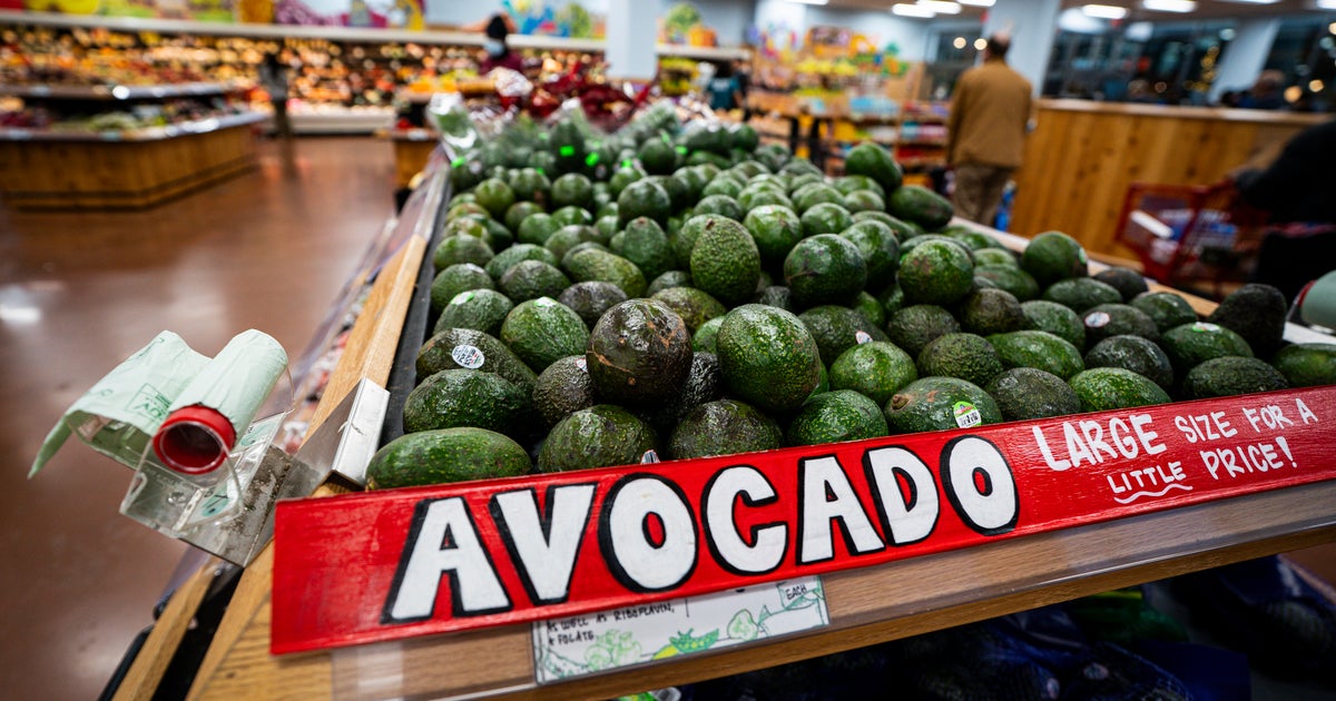 CPI report shows inflation held steady in December at a 2.7% annual rate