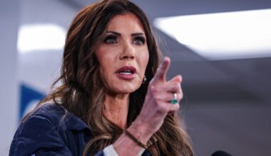 ICE in Minnesota: Trump’s White House keeps telling lies and misleading the public