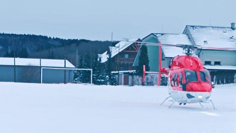 Záchranári v pohotovosti: Chlapec vypadol z lanovky, ratoval ho vrtuľník - Regióny - Správy