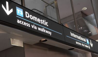 ATO looking to bar tax dodgers from leaving the country in bid to lower $50 billion debt