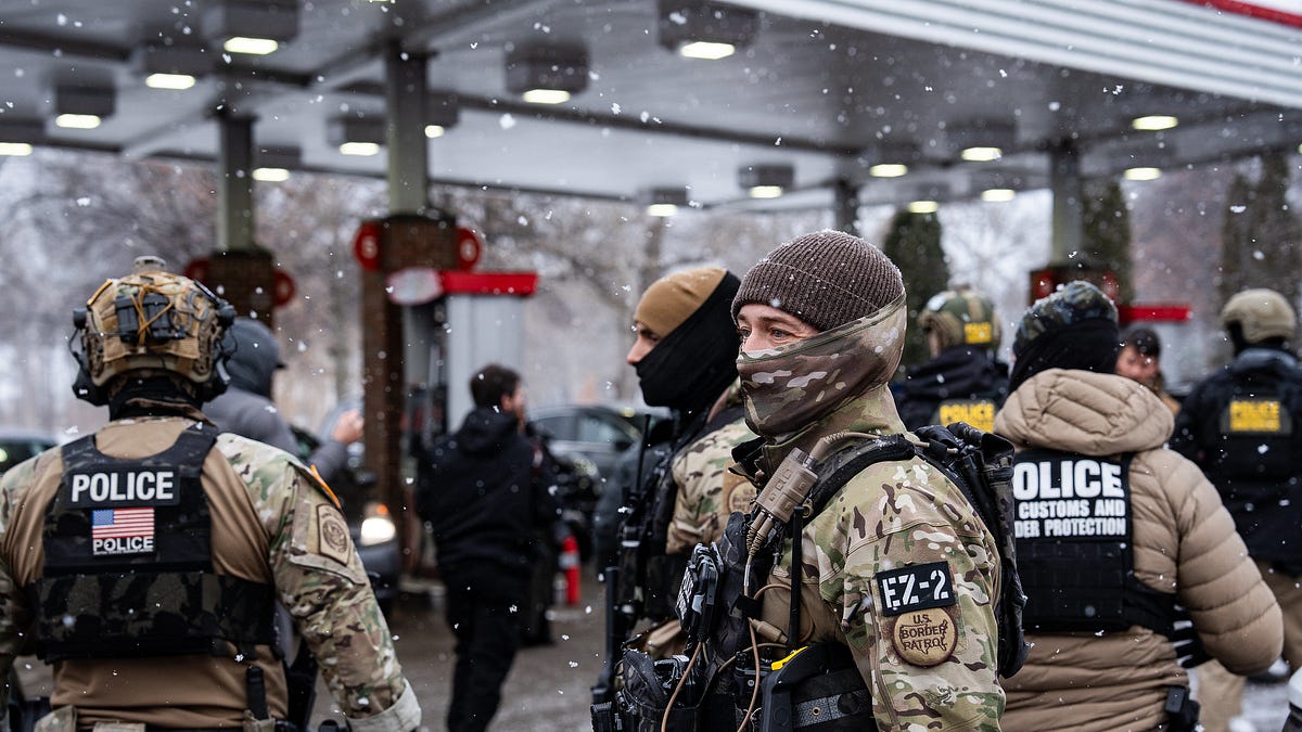 The Tiny, Terrified Men of the Trump Administration