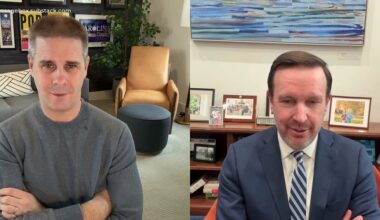 Trump Invaded Venezuela to Help Big Oil and Wall Street (with Senator Chris Murphy)