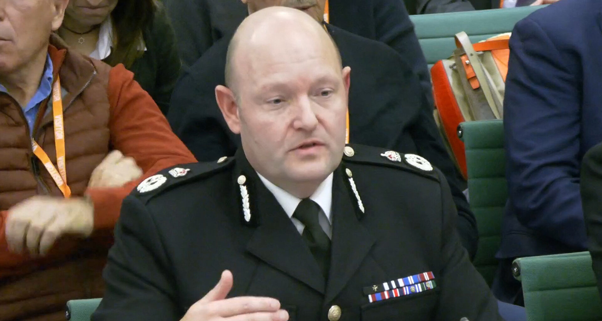 Police chief steps down after UK fallout from ban on Tel Aviv football fan | Football