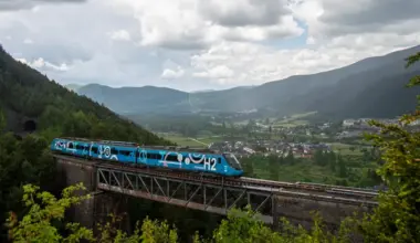 Eliminate diesel traction in Spain: electrification strategy