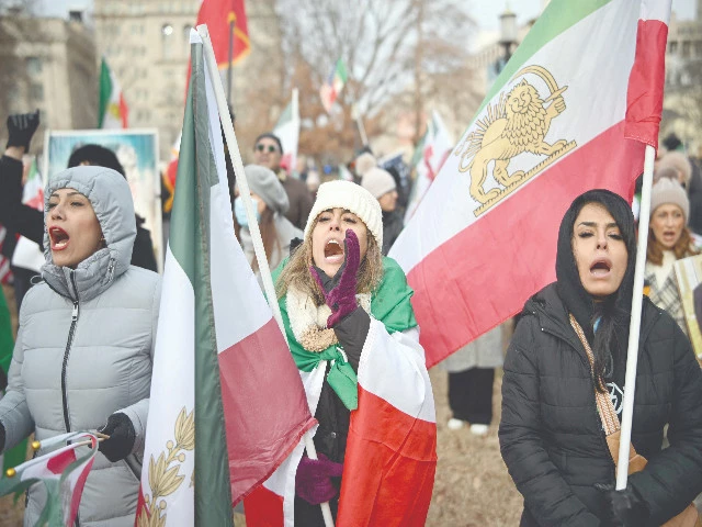 activists take part in a rally supporting protestors in iran at lafayette square across from the white house in washington photo afp