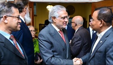 Pakistan's Foreign Minister Holds Talks With Bangladeshi Counterpart Amid Strained India Ties | World News