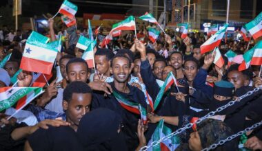 Bewohner der Hauptstadt Sargeysa feiern die Anerkennung Somalilands durch Israel