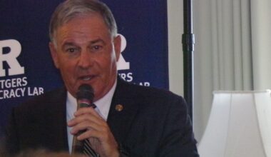 Senator Bramnick: If the GOP Continues to Ignore what's Coming out of the White House, 'It's Only Going to Get Worse'