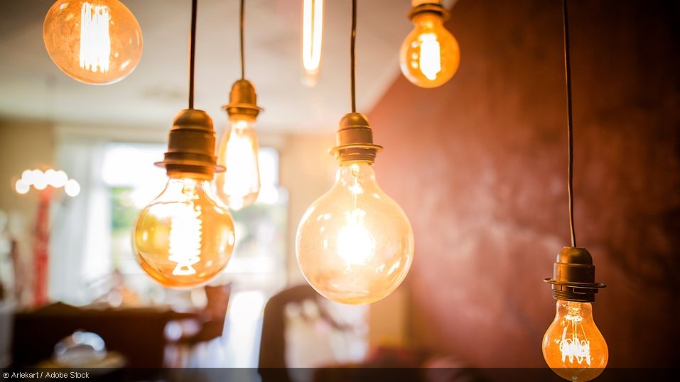 How do energy prices influence inflation expectations?