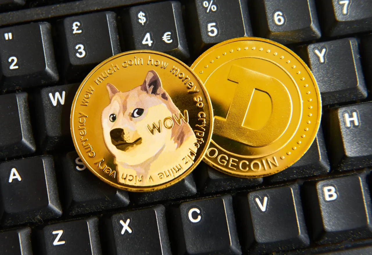 Dogecoin Outperforms While Cardano, XRP Push Crypto Market Higher
