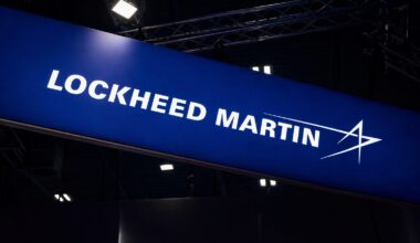 Lockheed Martin stock jumps near $500 to start 2026 as defense names catch a bid on contracts, geopolitics