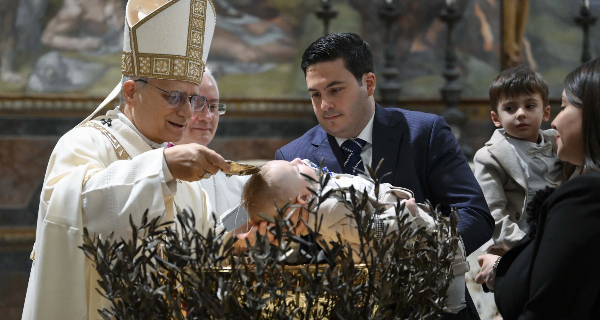 Pope Leo XIV baptizes 20 infants in Sistine Chapel, tells parents faith is ‘more than necessary’