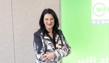 WIFI Österreich: Maria Neumann folgt Markus Raml an der Spitze des Kuratoriums