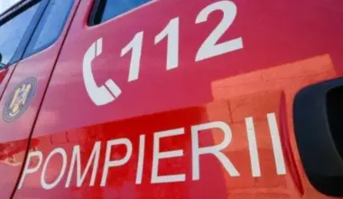 FOTO Acțiune inedită de salvare – zeci de vaci în pericol; la fața locului a fost chemat și un medic veterinar