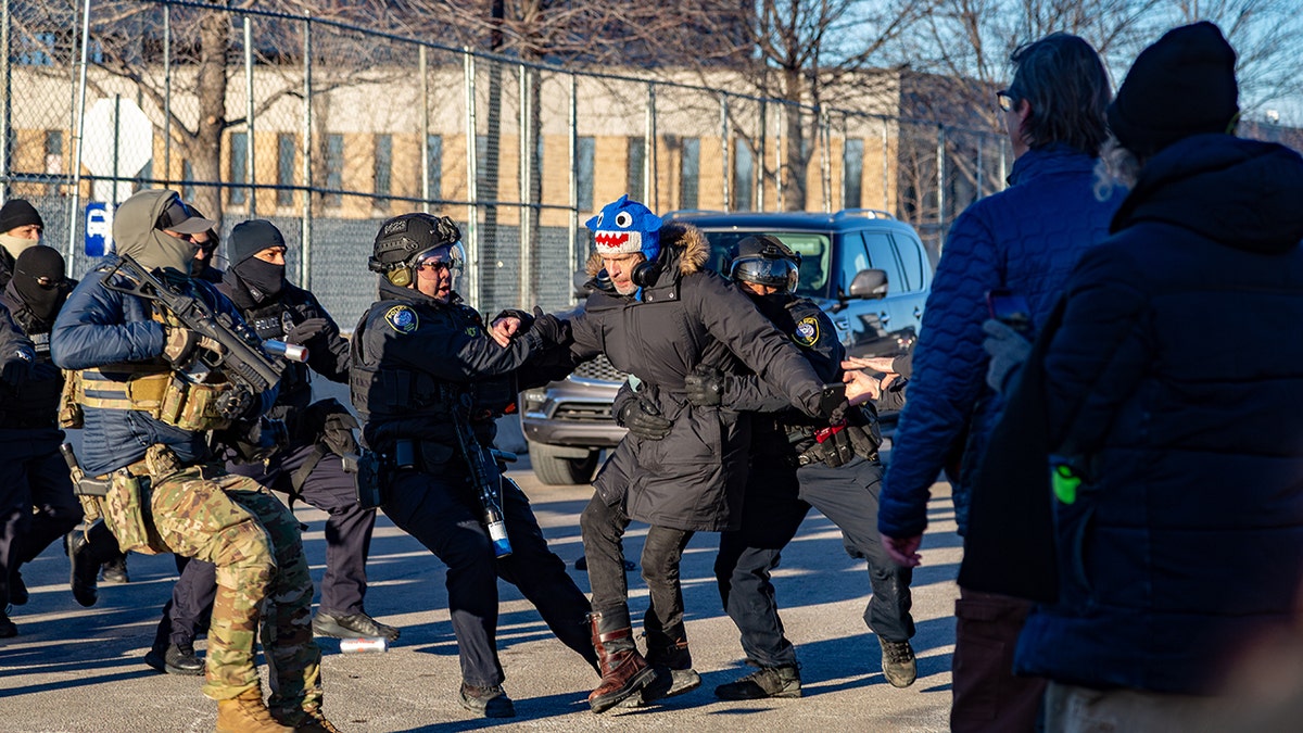 ICE agents and agitators clash in Minneapolis