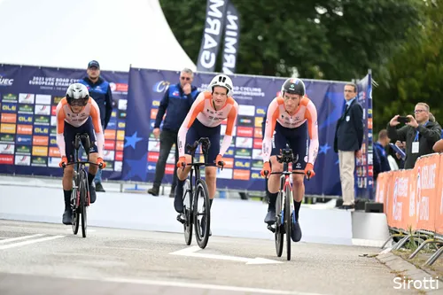 mixed relay nederland