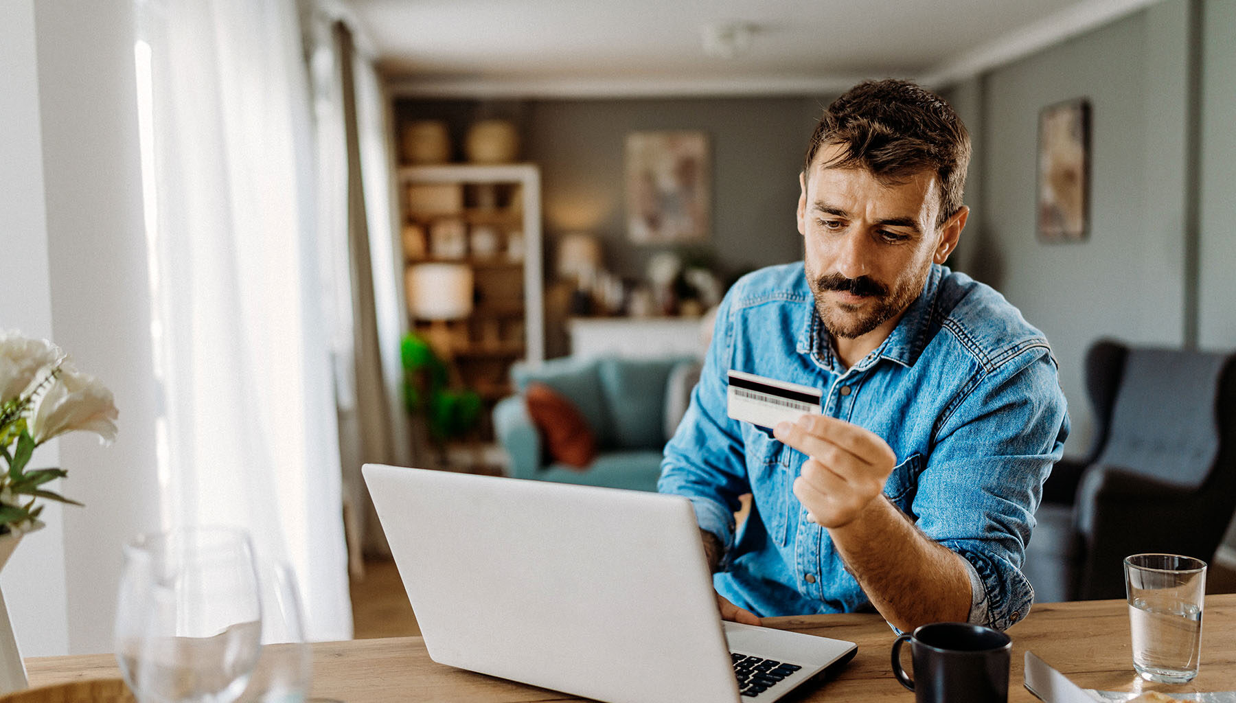 Banking in France: the best French banks for expats in 2026