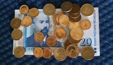 Bulgaria’s lev – euro dual circulation period ends with 75% of leva cash withdrawn – The Sofia Globe