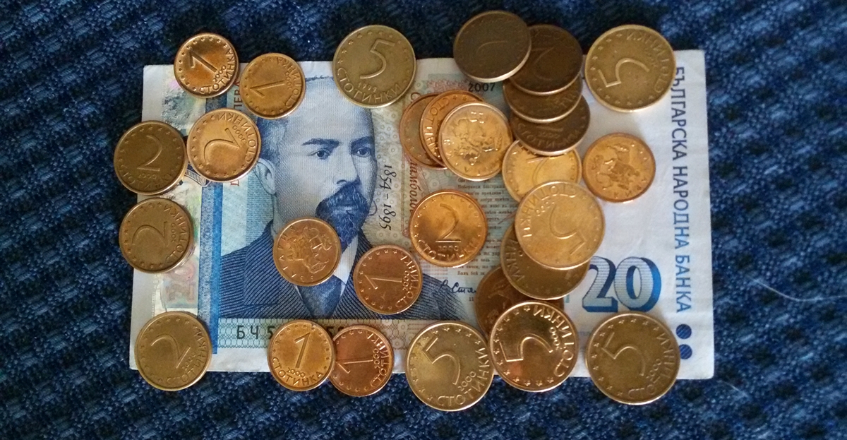 Bulgaria’s lev – euro dual circulation period ends with 75% of leva cash withdrawn – The Sofia Globe