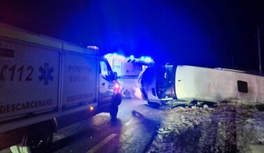 Un microbuz care transporta 11 moldoveni spre Germania a fost implicat într-un accident în România – Ziarul de Gardă