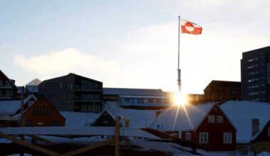 EU Official Dismisses Claims of Imminent Security Threat to Greenland