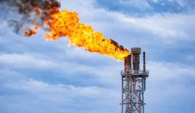 Natural gas price today slips on warmer outlook; UNG dips while LNG-linked stocks hold up