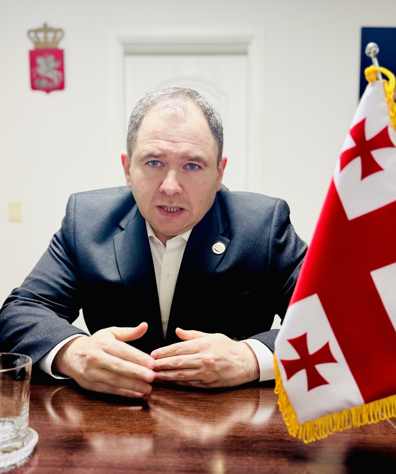 Nikoloz Samkharadze, chairperson of the Georgian Parliament’s Foreign Relations Committee, speaks in an interview with The Korea Herald at the Georgian Embassy in Yongsan, central Seoul, Thursday. (Sanjay Kumar/The Korea Herald)