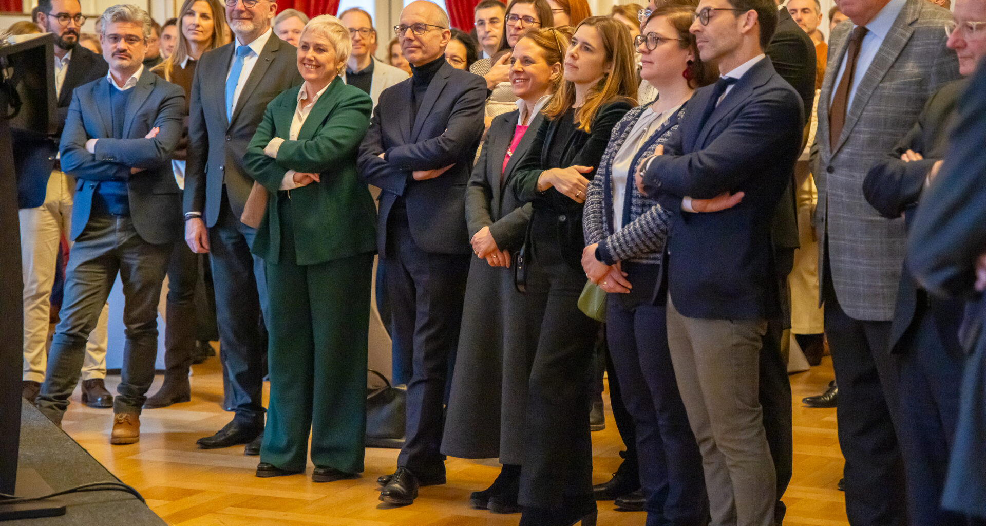 New Year's toast from Luxembourg's parliament keeps focus on renewal and modernisation