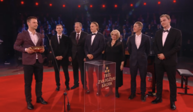 Latvijas Florbola savienība » LV » 2025/2026 » Jaunumi » Latvijas vīriešu florbola izlase iegūst "Trīs zvaigžņu balvu"