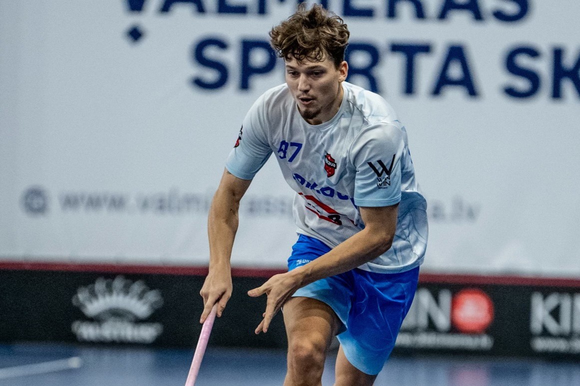 Latvijas Florbola savienība » LV » 2025/2026 » Jaunumi » Turnīra tabulas kaimiņu cīņā ķekavieši pārspēj "Valmieru"