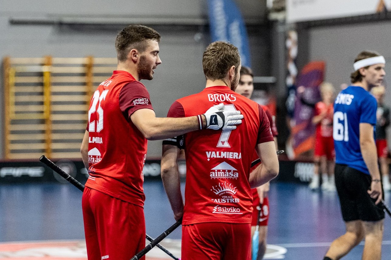 Latvijas Florbola savienība » LV » 2025/2026 » Jaunumi » "Valmiera" uzvar "FBK SĀC" un panāk ķekaviešus