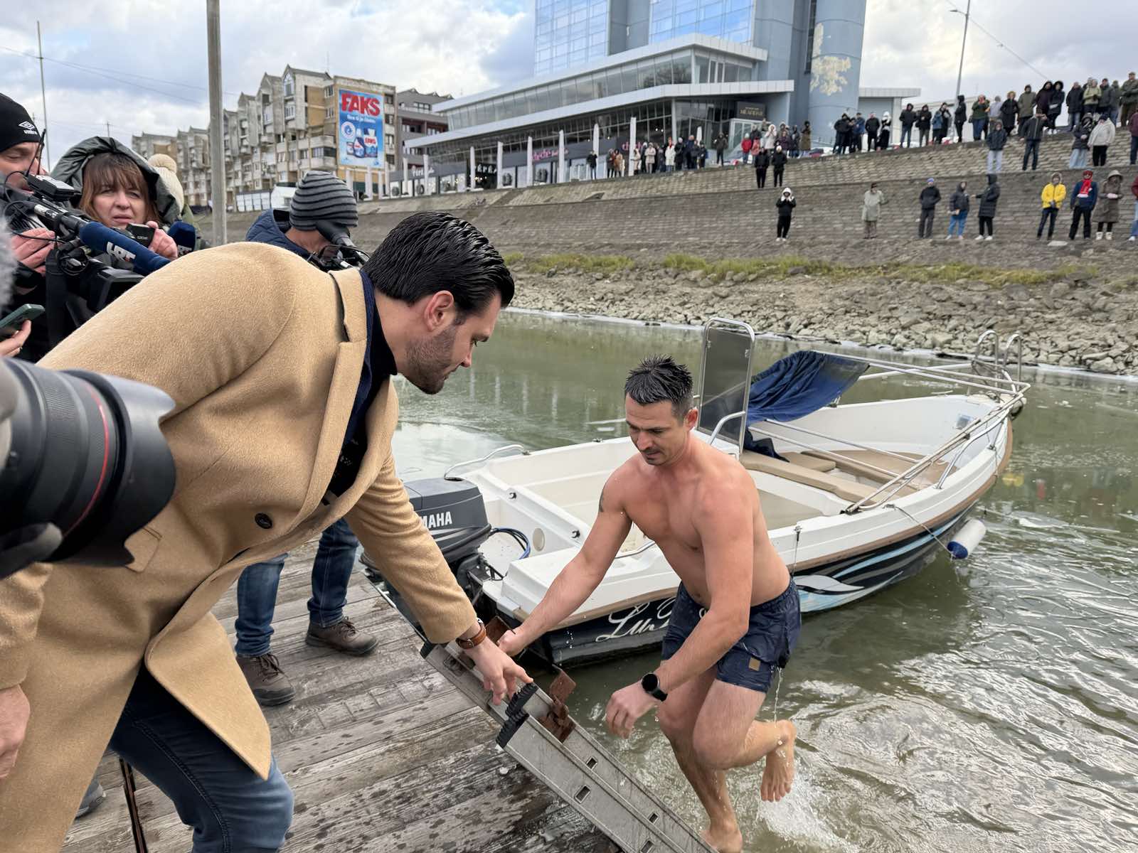 Osijek swim new year
